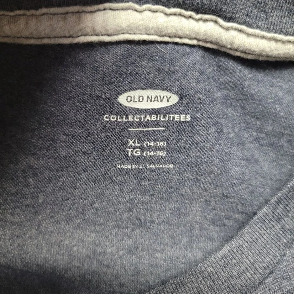 Old Navy Captain America Shield Tee Shirt Boys XL‎ 14 16 Blue Gray School Hero